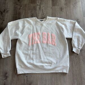 The bar varsity sweatshirt heather grey/blush